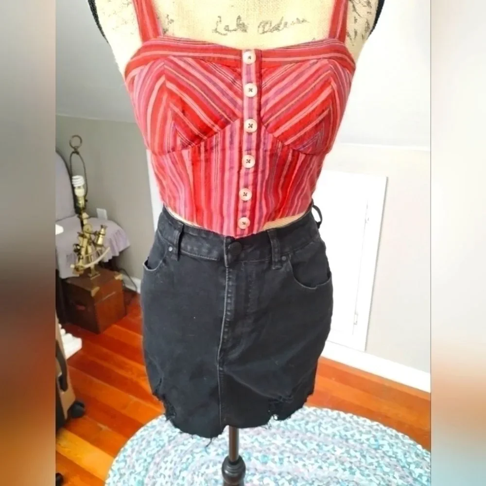 💕 3 for 12 💕Distressed Medium Black Skirt